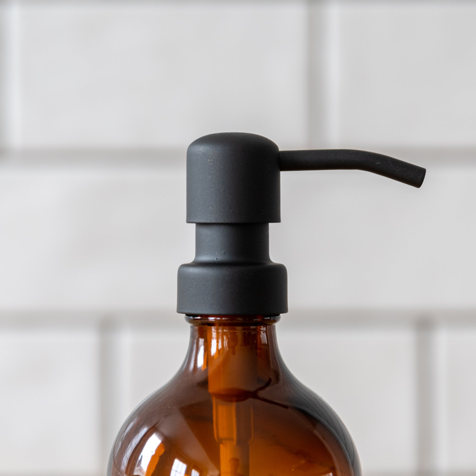 Pump for 500ml &amp; 1Lt Bottles